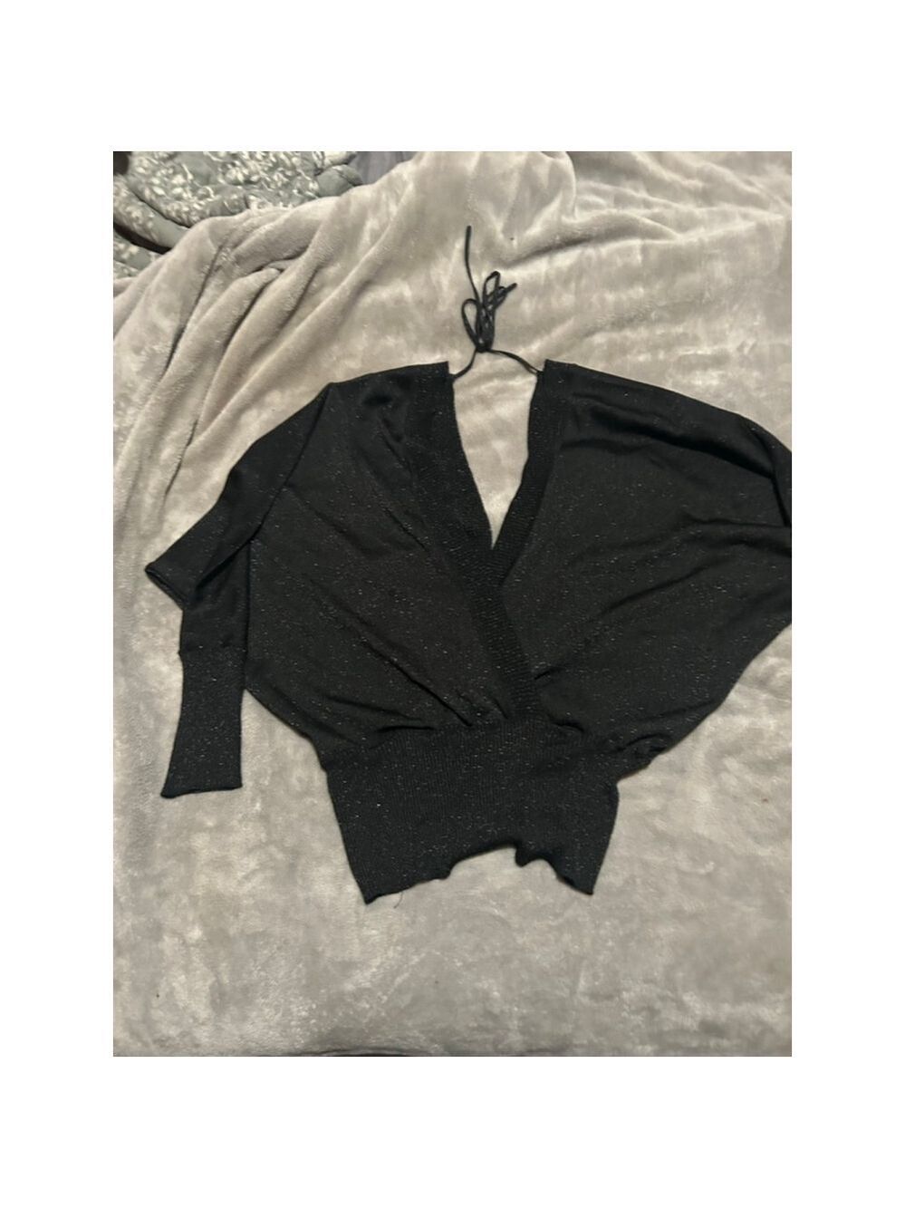 Women's bebe Black Sparkle V-Neck Sweater M